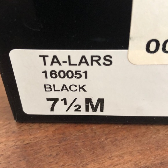 Gorgeous Tahari wedges!  7.5m - Picture 5 of 8